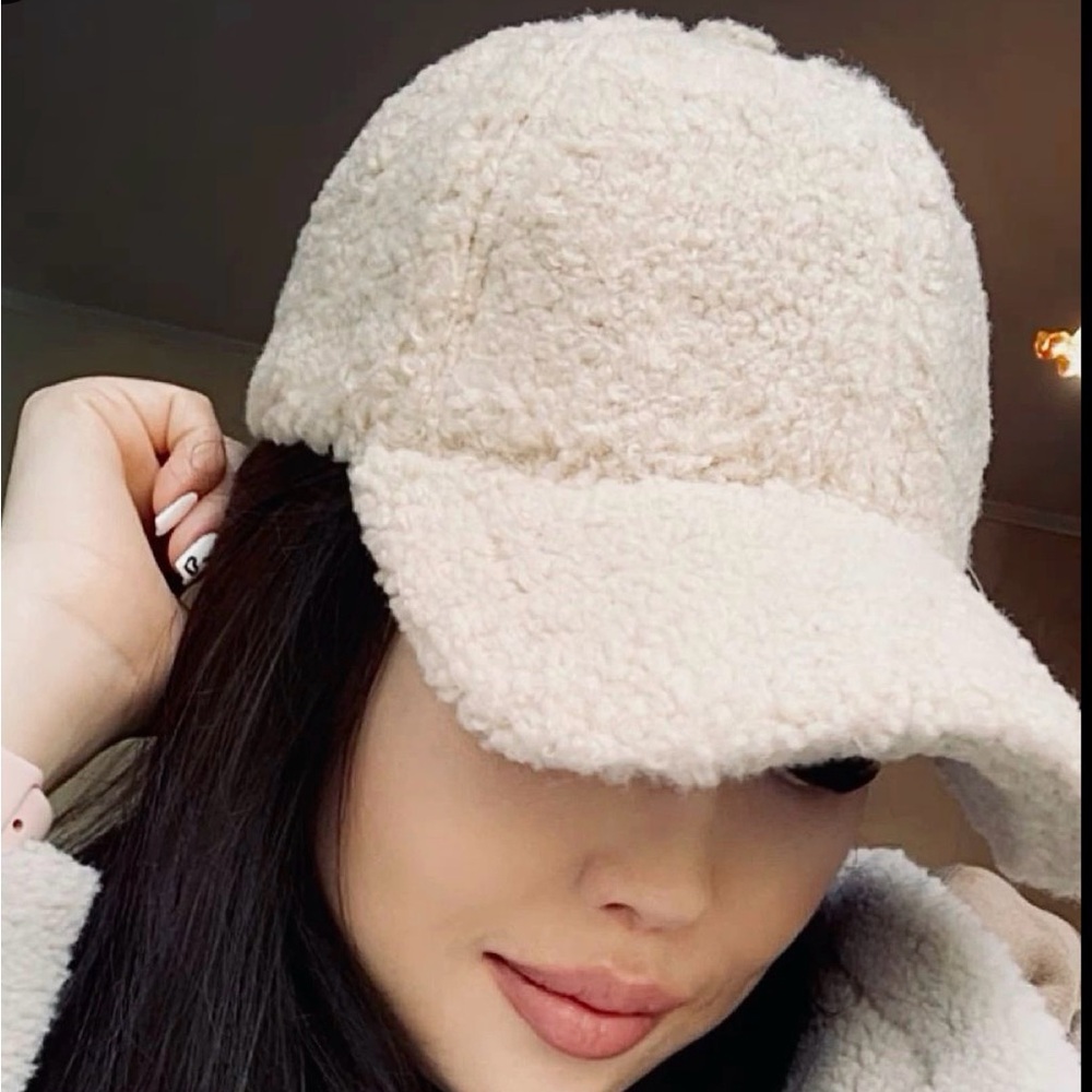 Cozy Cream Sherpa Cap